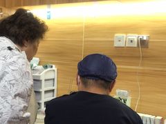 -上海仁爱医院口腔科 · 种植