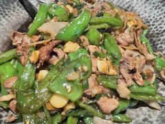 -费大厨辣椒炒肉(黄兴中心广场店)