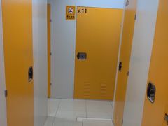 -安东易迷你自助仓储寄存仓库(杨浦店)