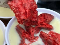 -李与白包子铺(桐梓林店)