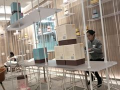 -奈雪的茶(市百一店)