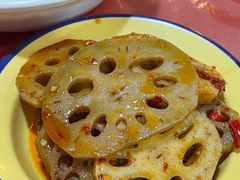 -老三样·美食研究中心(世贸路店)