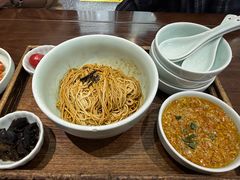 -蟹上黄·蟹黄面·江南糖水(人民广场店)