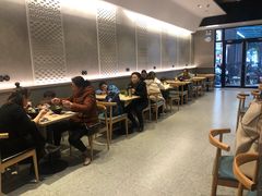 大堂-苗乡米线(建军路店)