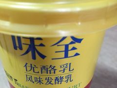 -全家便利店(襄阳南路店)