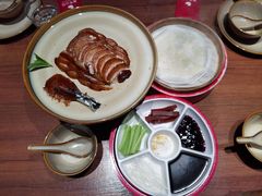 -青年公社烤鸭(宝杨宝龙广场店)
