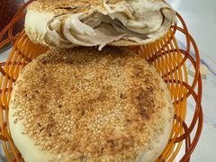 烧饼-清真喜兰老丁羊汤特色小吃