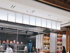 -亚特兰蒂斯-番红花海鲜自助餐厅·鲜活海鲜·小火锅