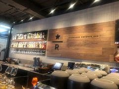 -星巴克(港汇1号办公楼店)