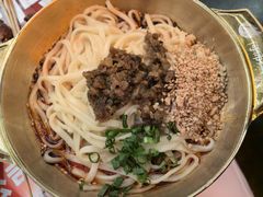 -何师烧烤Pro ·江湖川菜·小龙虾·精酿(太古里旗舰店)