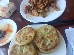 -老山记海城馅饼大酒店(振兴小区店)