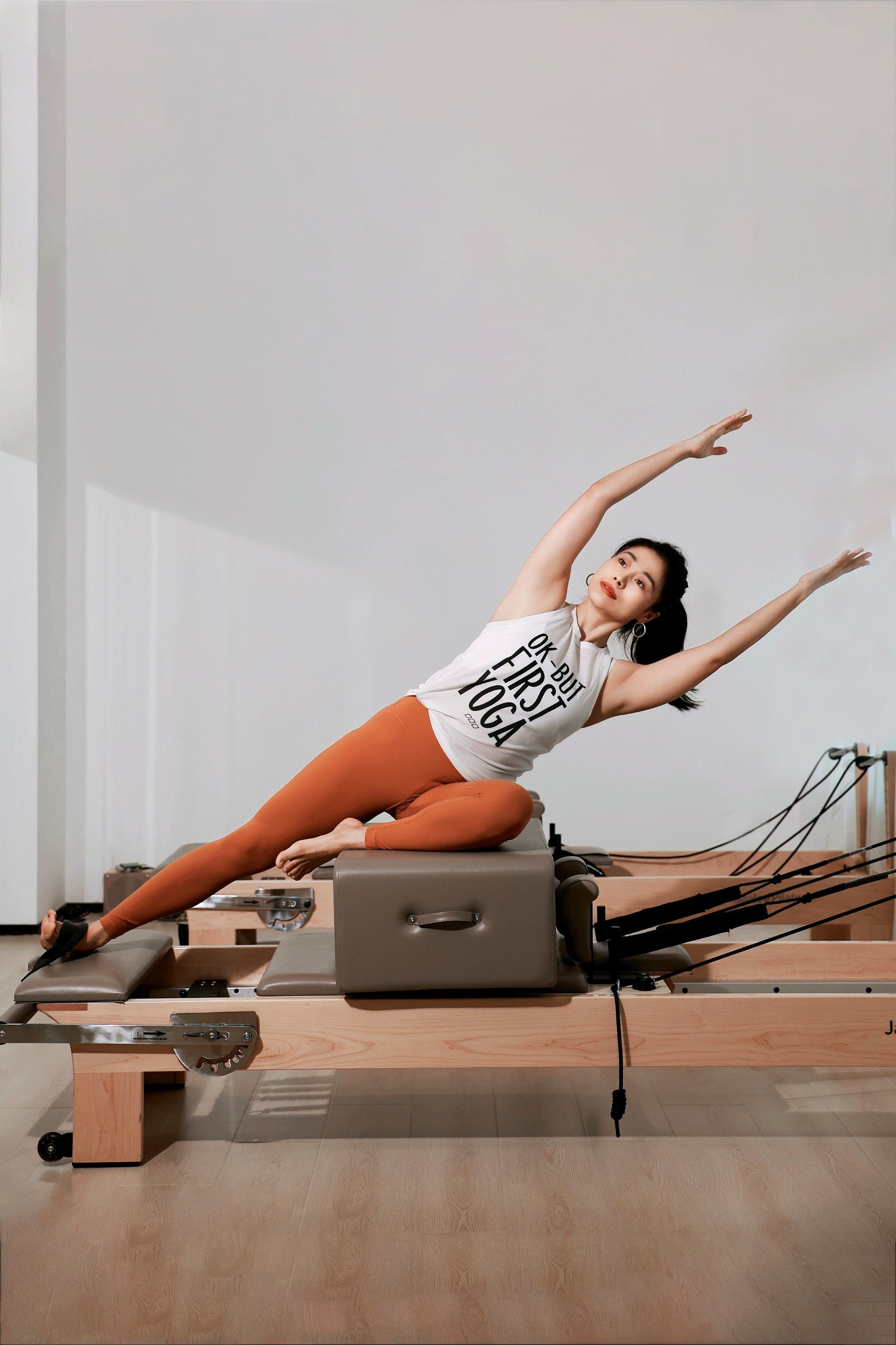 乐竞app入口登录页面杰伦怎样影响考辛斯的职业生计？解析两位球员的交集与互动