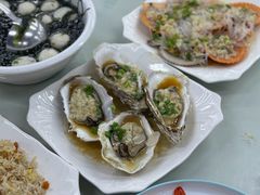 蒜蓉蒸生蚝-双月饭店·20年老字号(新村店)