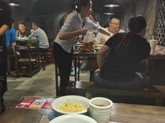 -红九格老火锅(三峡广场店)