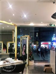 点击看大图 -Kraemer Paris苏豪路易士·嘉玛发廊