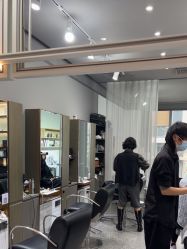 -苑苑发型设计