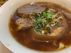 -天下三绝 牛肉面/红酒