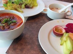-云厨·高空西餐厅(成都瑯珀·凯悦臻选酒店)