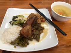 -阿育王寺素斋馆