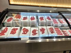 -嘎琉鲜切牛肉自助火锅
