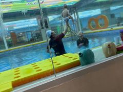 -蓝海星亲子游泳(南中环店)