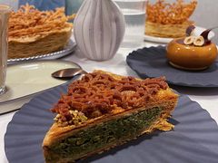 国王饼-潮一不贰·法式甜品·生日蛋糕·西式简餐(外滩店)