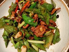 辣椒炒肉-青年公社烤鸭(蜀山万象汇店)