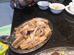 -牛一煲美食(江高店)
