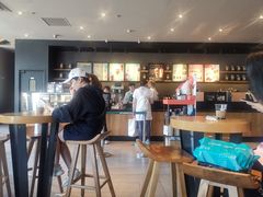 -星巴克臻选(莘庄仲盛店)