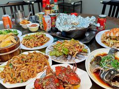 -岛中岛·海鲜大排档·万宁老字号(东澳店)