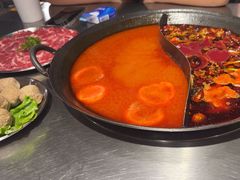 -鹿鸣山草本茶香火锅(园西路店)