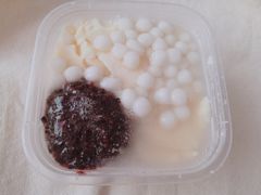 红糖黑糯米豆花-甜心闲生传统手工冰粉(太古里店)