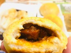酥皮焗叉烧包-添好运点心专门店(深水埗店)