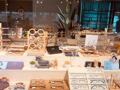 -Trend1881视光·蔡司视觉(领展广场店)