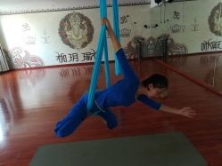 -伽玥瑜伽·普拉提馆