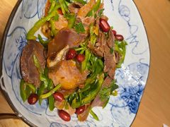 -关东小磨东北菜(上海长风大悦城店)