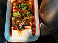 -鸣记脆皮烤鱼·海鲜烤鱼(三八广场店)