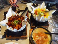 -穹六人间 people 6(岳阳路店)