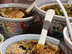-粉吖吖·邵阳米粉(体育西路店)