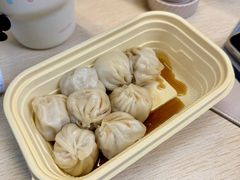 鲜肉小笼-万寿斋(山阴路店)