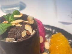 -春树下·树屋花房西餐厅(罍街AS1980店)