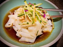 羊毛工镇凉皮-丝路金桃·新疆菜(徐汇店)