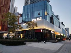 -肥肥虾庄·金牌油焖大虾(东湖欢乐谷店)