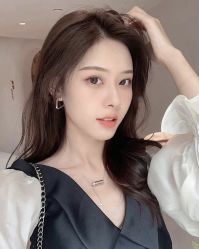 -东秀护肤造型