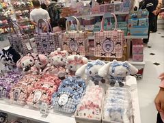 -三丽鸥(北京荟聚店)