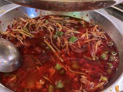 -盐井记·自贡美蛙鲜锅兔(中和店)
