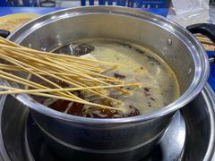 -马路边边·成都串串(翠柏路店)