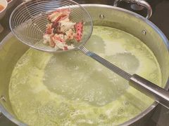 -余欢领鲜火锅(新街口店)