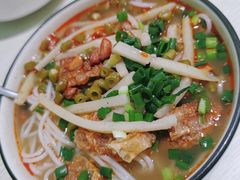 原味柳州螺蛳粉-忆螺巷螺蛳粉(步行街小巷店)