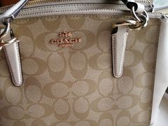 -COACH蔻驰(百联奥特莱斯店)